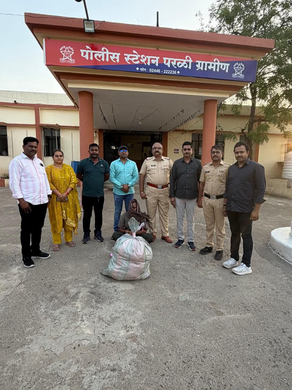 परळी वै. ग्रामीण पोलिसांची मोठी कारवाई धर्मापुरी येथे ९९,७७,३२० रूपयांचा गांजा जप्त