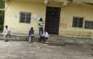 डोमेगाव ग्रामपंचायत कार्यालयाला कुलूप; दलित वस्तीच्या मूलभूत प्रश्नांकडे दुर्लक्ष