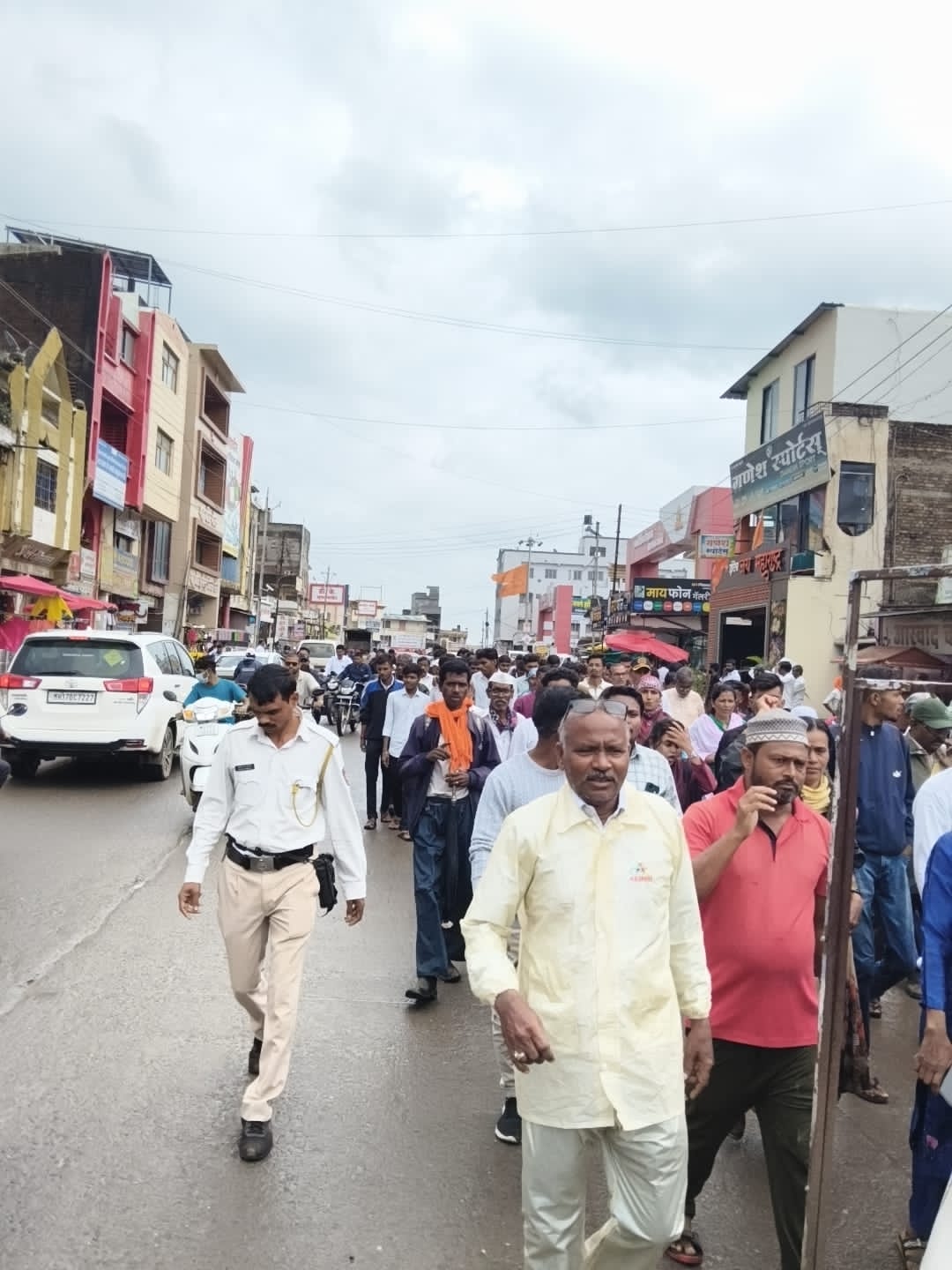 अकोले तालुक्यात बंदला उत्स्फूर्त प्रतिसाद